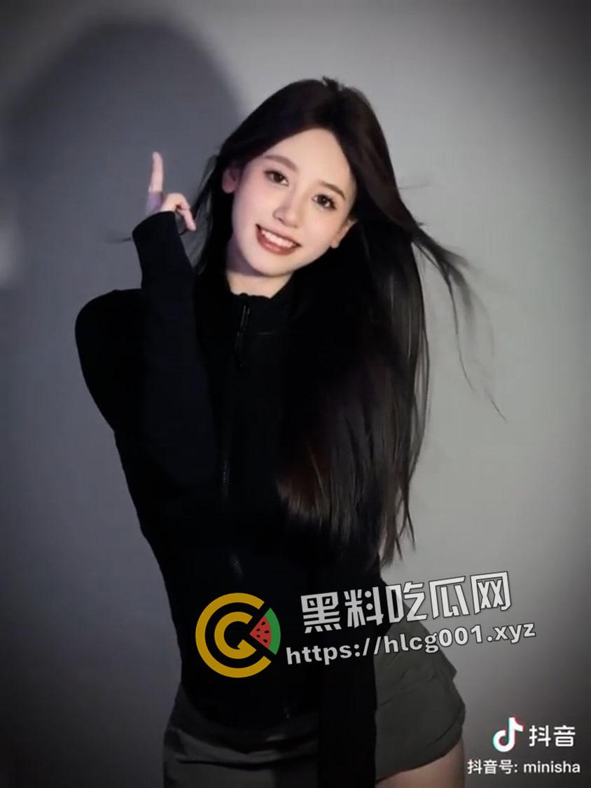 开盒超级网红【一栗小莎子】抖音千万粉丝 紫衣战神 擦边烧鸡女王 个人信息曝光-2