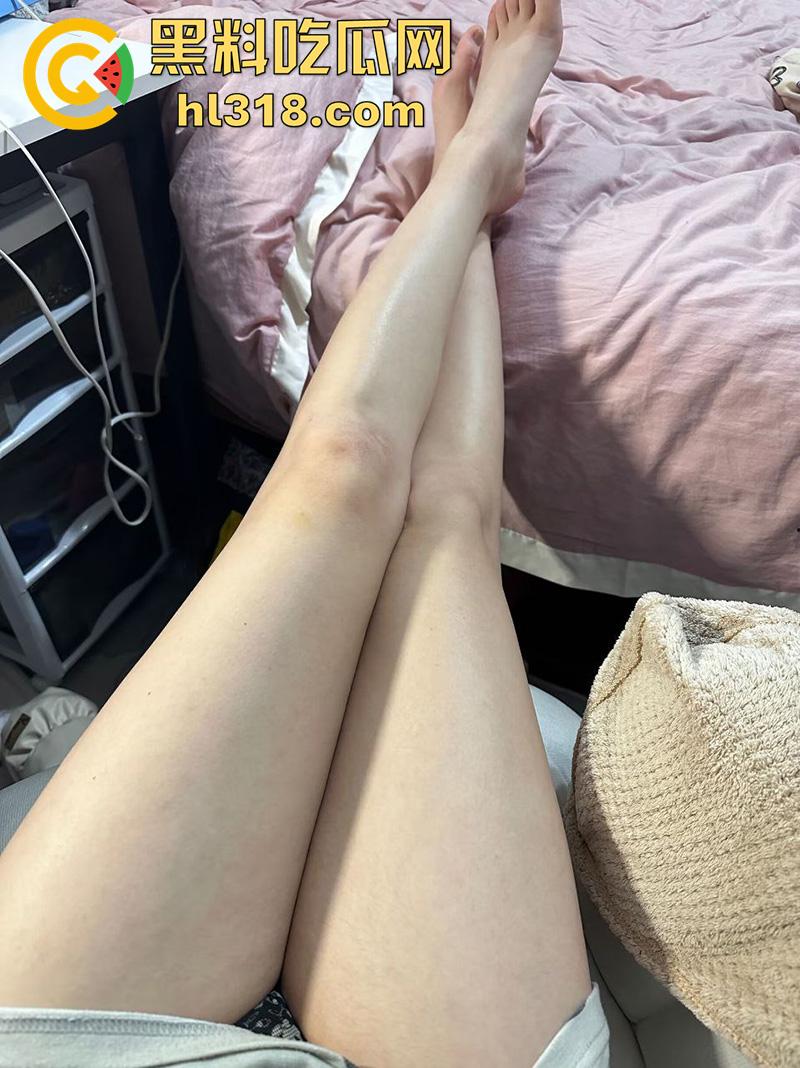 安徽中医学院【李梦】,高颜值女大学生,身材高挑腿长逆天,每天给男友发裸照勾引 ,分手后视频被曝光!-4