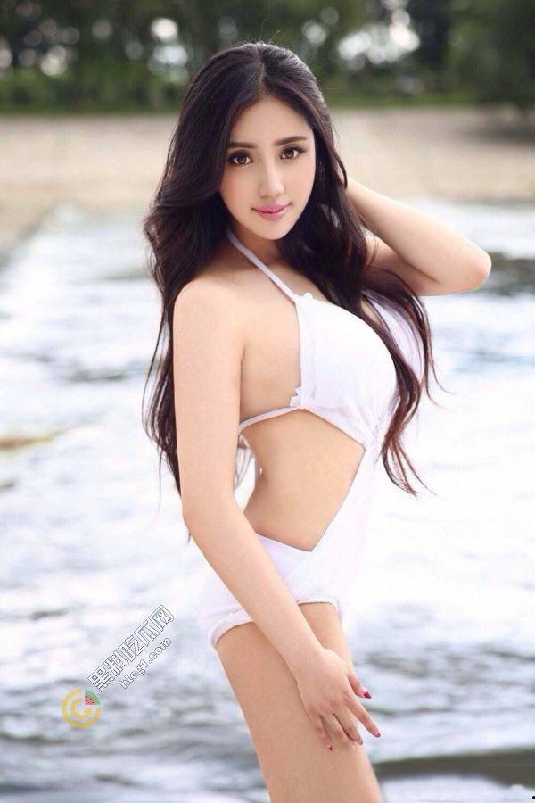 三栖女艺人「戴予桐」全裸私拍大曝光！网友惊呼：这竟然是她的秘密！-3