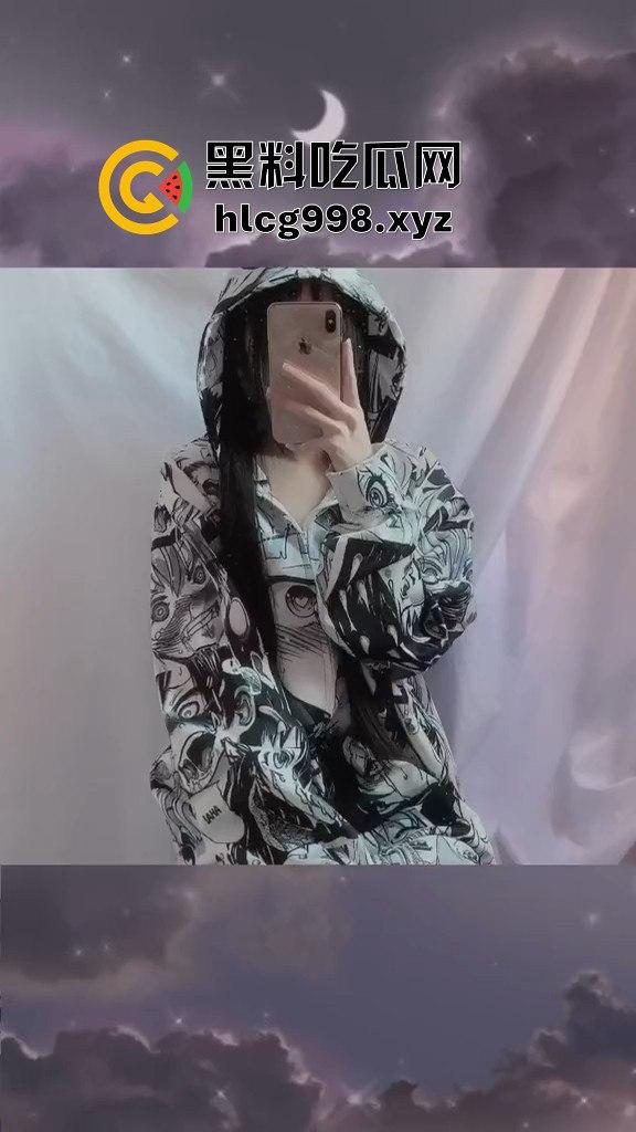 网红『可爱的江好玩』JK小萝莉栽在金主手里！换着丝袜被抠逼爆操，200万粉丝也救不了她的淫荡命运！-4