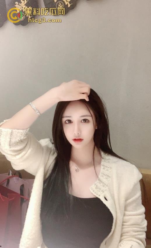 极度反差高颜值清纯女神【晓雅】性爱私拍曝光!白肤大波粉奶头尽显诱惑,私处已被金主玩黑令人心动!-5