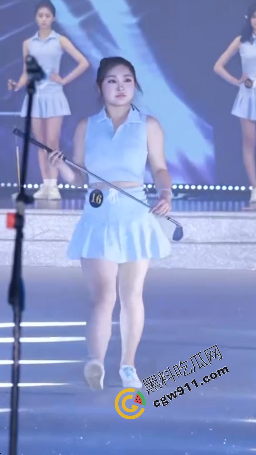 2025环球国际小姐冠军【张雨曦】淫乱实录!陪睡视频流出,巨乳美乳、无毛嫩穴,呻吟连连-1