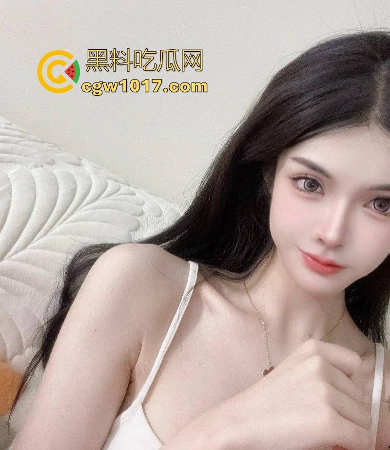 哈尔滨名媛公交车【黄志玲】高挑身材绝美颜值，每天拿精液洗脸，后入嫩穴叫声淫荡，有钱就能上有钱人的精盆！-3