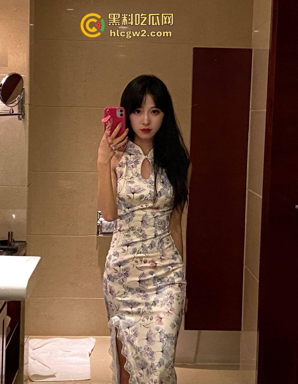 约炮安徽科技学院清纯大一妹 两天酒店大战不停歇 小穴紧致浪叫不断 清纯表面下竟是个骚浪精!-4