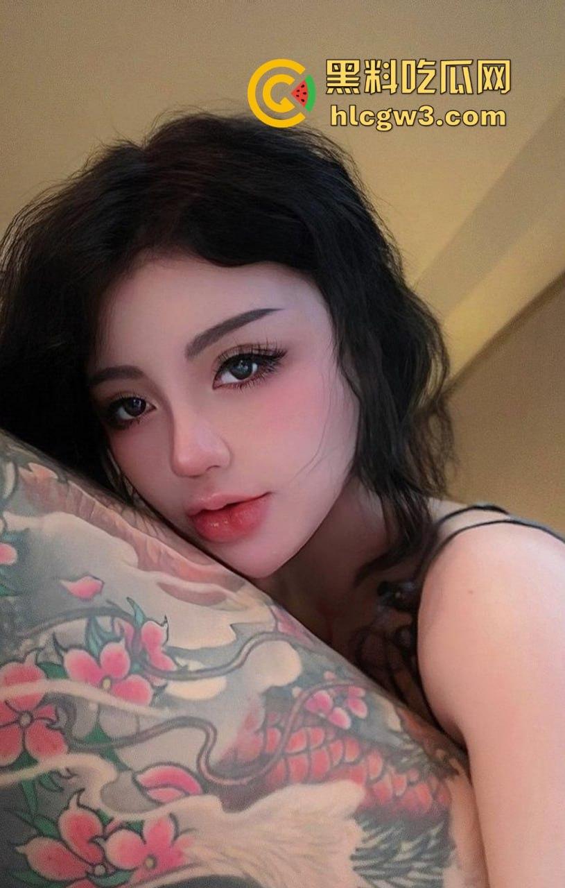 巨乳肥臀尤物『姨姨』彻底放飞自我 推出一比一倒模飞机杯,巨乳肉感鲍鱼紧致全面还原,粉丝撸到钱包瘪!-2