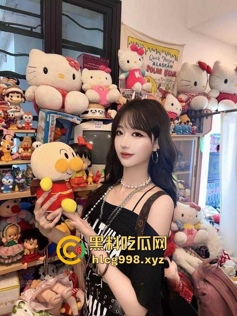 宁波大一新生『林可儿』军训后解锁野性!骑学长摩擦到高潮,无套白浆喷得像涂改液!-2