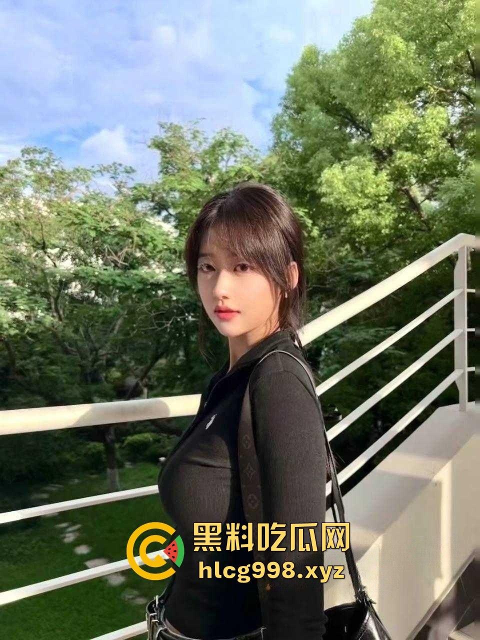 宁波大一新生『林可儿』军训后解锁野性!骑学长摩擦到高潮,无套白浆喷得像涂改液!-9