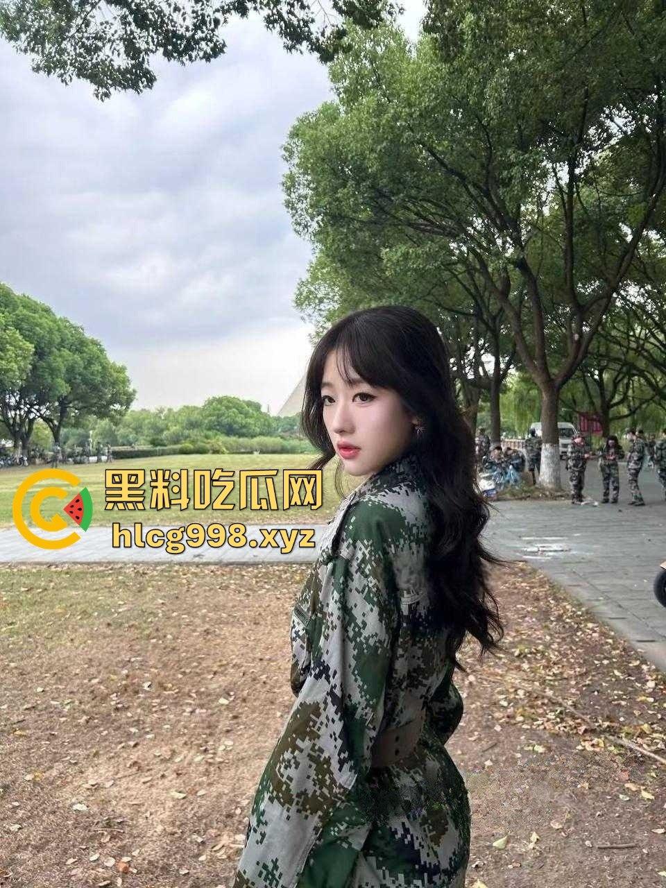 宁波大一新生『林可儿』军训后解锁野性!骑学长摩擦到高潮,无套白浆喷得像涂改液!-12