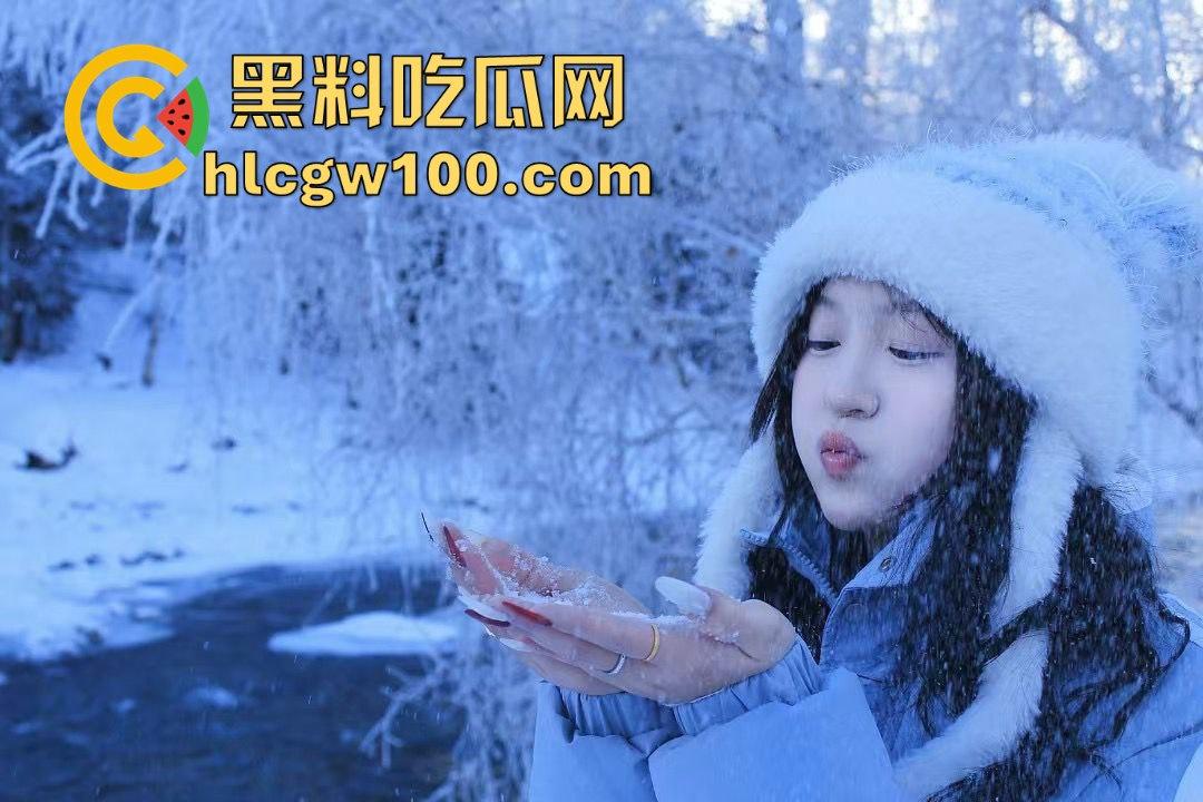 青岛熟女【薛萍】淫乱3P还群里直播！两个单男轮番上阵，骚浪程度直接封神，这谁敢娶回家啊？-11