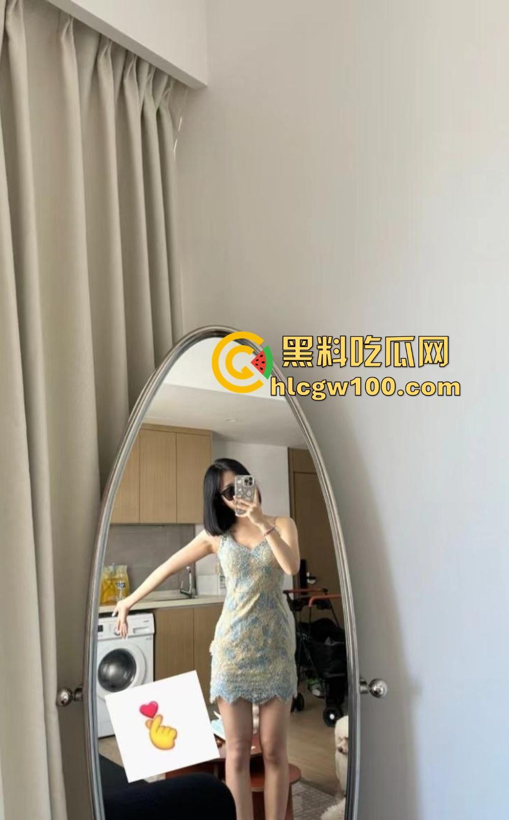 长沙女主播『冯洛涵』可纯可欲可调情 线上钓金主线下上门服务为钱疯狂  千里送逼秀腰臀技术！-14