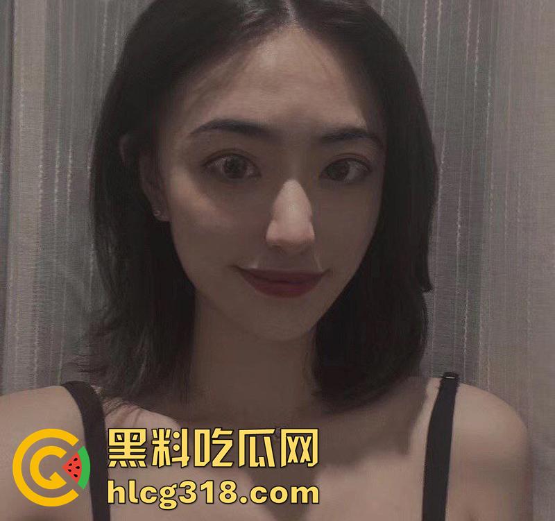 裸聊偷录御姐颜值女友，调教成听话的小母狗，浴室脱衣露奶勾引诱惑，分手后直接将其曝光！-1