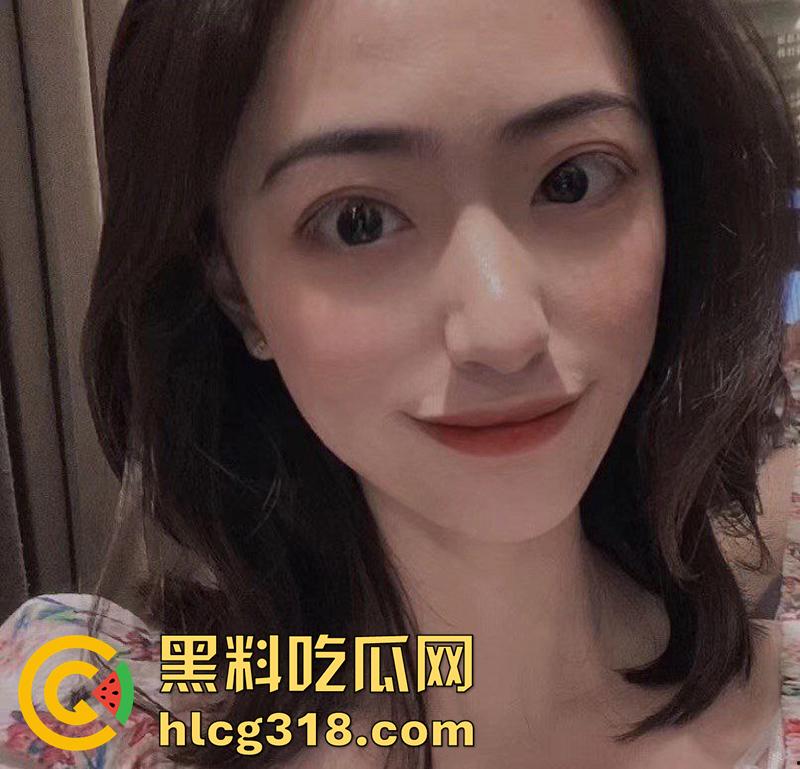 裸聊偷录御姐颜值女友，调教成听话的小母狗，浴室脱衣露奶勾引诱惑，分手后直接将其曝光！-2