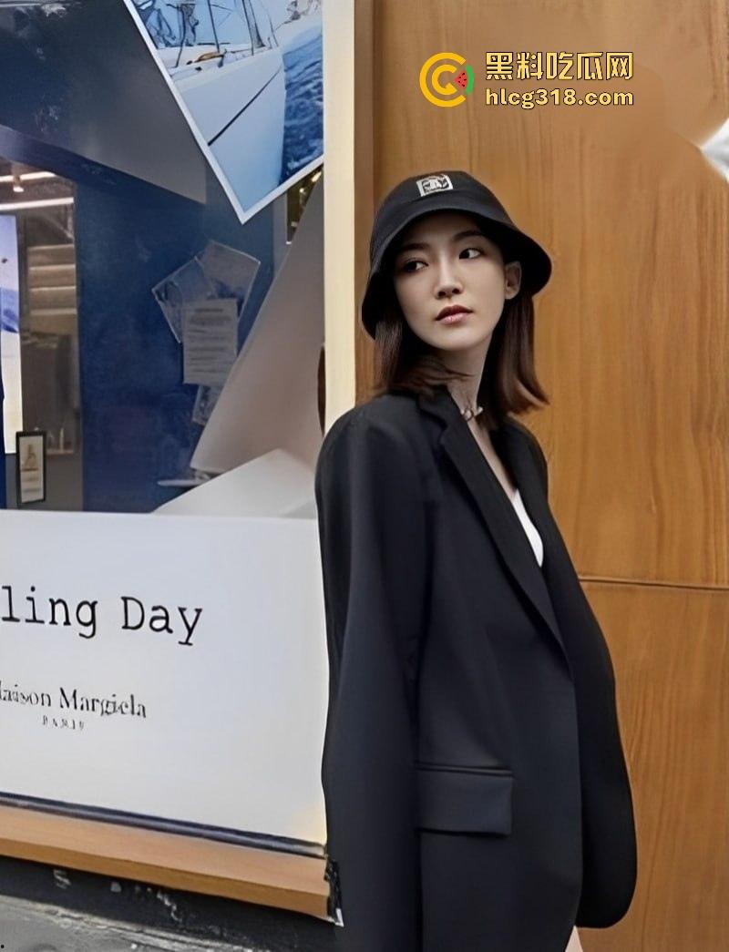 浙江大学高颜值学姐【邓婷婷】为实现财富自由，誓要下海做网黄，与男友苦练床技被曝光私拍！-3