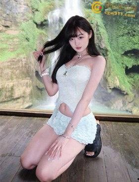 上海高颜值御姐【赵琳娜】,为旅行竟卖身援交,跟金主玩3P调教,黑丝美乳跪地口交,被各种姿势打桩爆操 !-1