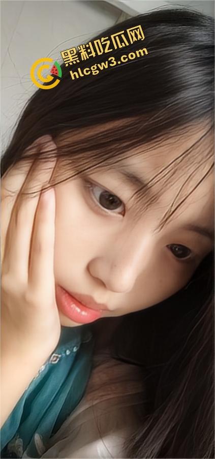 贵阳女子职业旅游职高反差学生妹【戴雅琴】花季少女下海约炮 与单男多体位做爱 逼太紧太痛苦！独家流出！-2