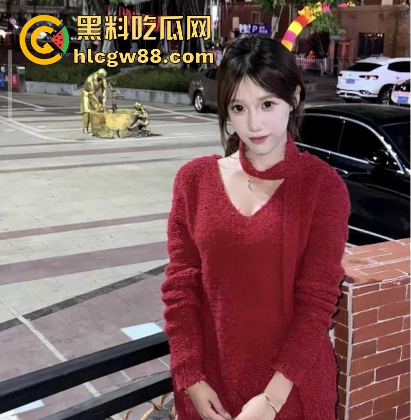 渣男约炮抖音小网红【ZYoix】边操逼边拍给朋友炫耀 不雅视频全网疯传！-2