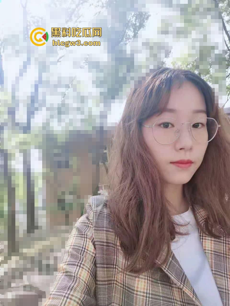 白领【肖依婷】上班请假去酒店偷情！为了被日一下竟不惜请假，职场精英竟私下如此饥渴 独家曝光！-6