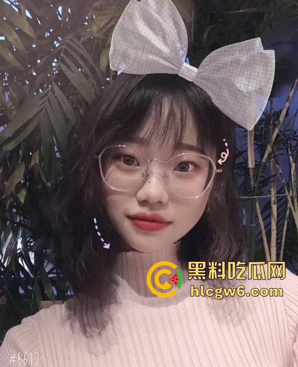 绿帽大师在线分享快乐『爱的互换』娇妻被两单男轮番爆操，娇喘颤抖惹人犯罪，绿帽的快乐真让人摸不着头脑！-2