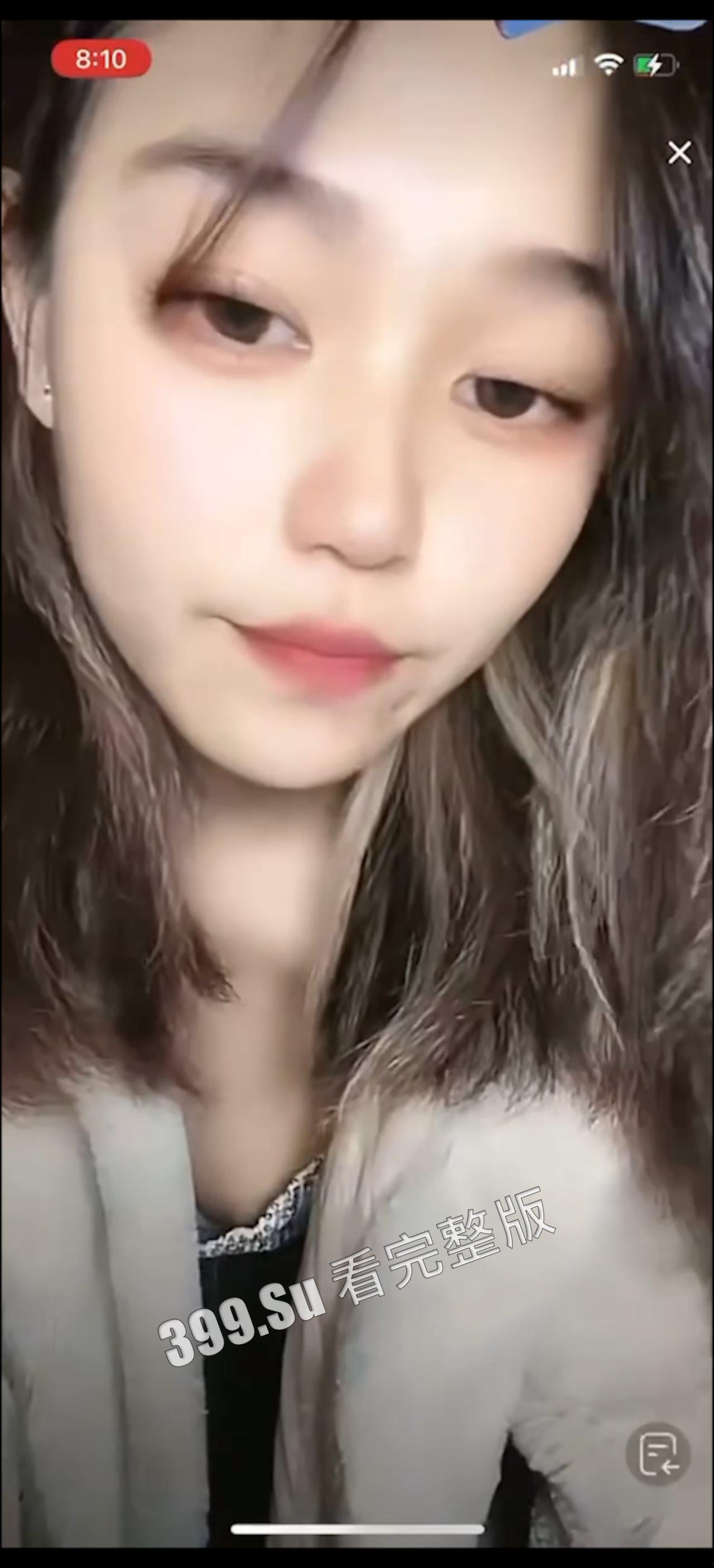 抖音快手女主播露点合集 瓜友们觉得她们是故意的还是不小心的？ （六）-9