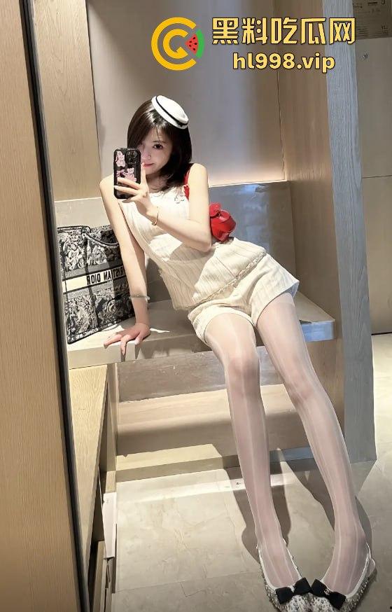 河南抖音小网红『王格格』遇上假富二代，幻想成阔太结果被骗光身子，做爱视频流出真是人财两空！-4