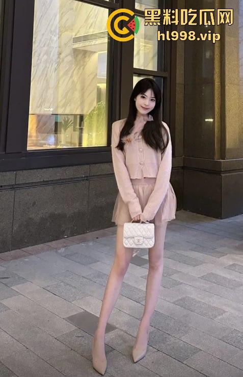 河南抖音小网红『王格格』遇上假富二代，幻想成阔太结果被骗光身子，做爱视频流出真是人财两空！-6