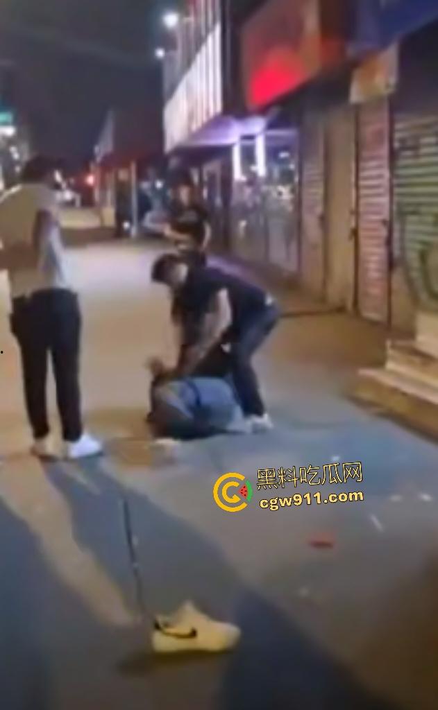 纽约皇后区醉酒禽兽，性骚扰16岁少女遭反抗，然后开车撞少女当场血肉模糊惨死，母亲腿断入院！-2