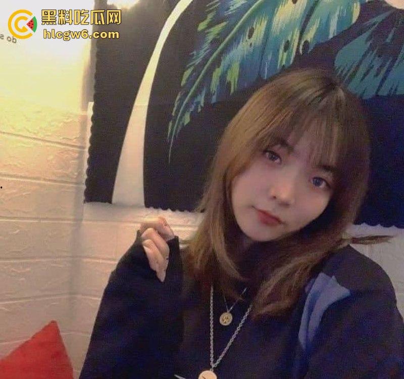 可爱单纯妹遭邻居诱骗开苞调教 淫荡程度日溢渐涨 四川反差学生【孟鹃语】便宜又好用 月付200即可随意操干-7