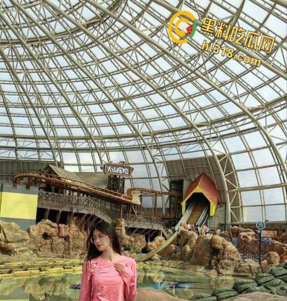 秦皇岛燕山大学校花【愫愫】，性爱视频流出，观音坐莲骑乘，模特身材颜值超美，翘臀高撅被后入狂操！-3