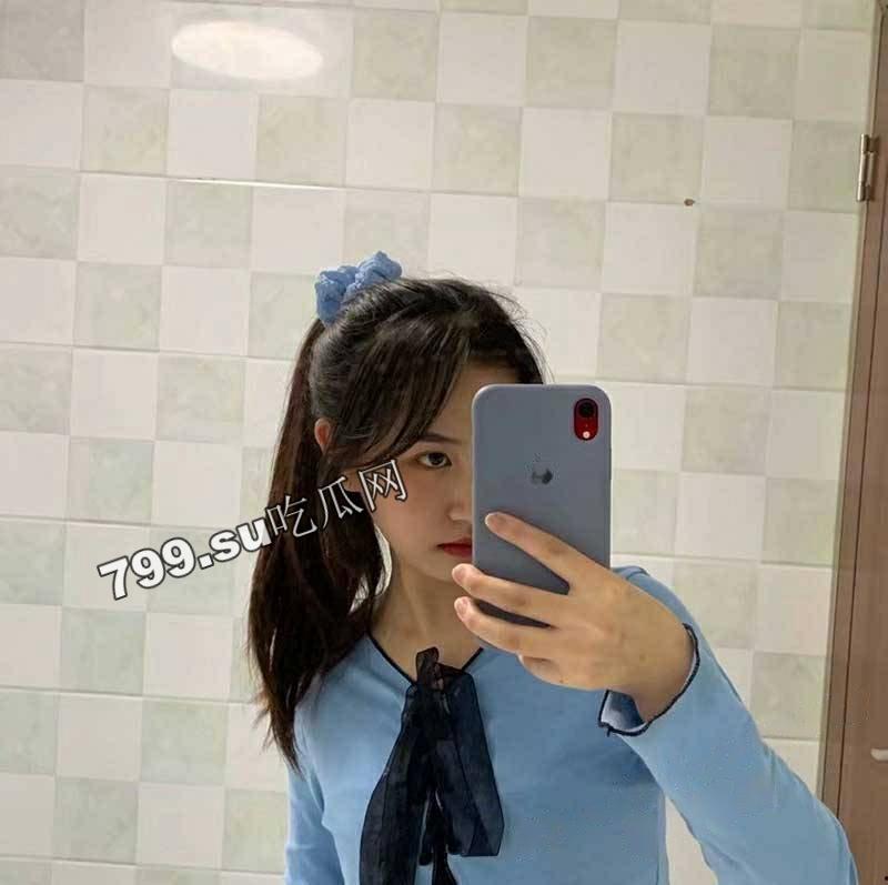 云盘泄密！超高颜值 极品身材 清纯学生妹 与男友啪啪自拍视频被流出-4