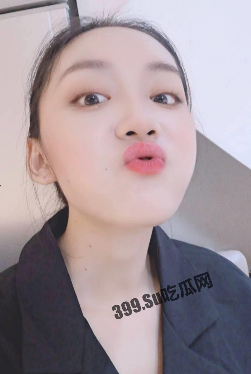 约炮大神线下约炮极品美女空姐「涂静」录制视频 发福利群后流出-4