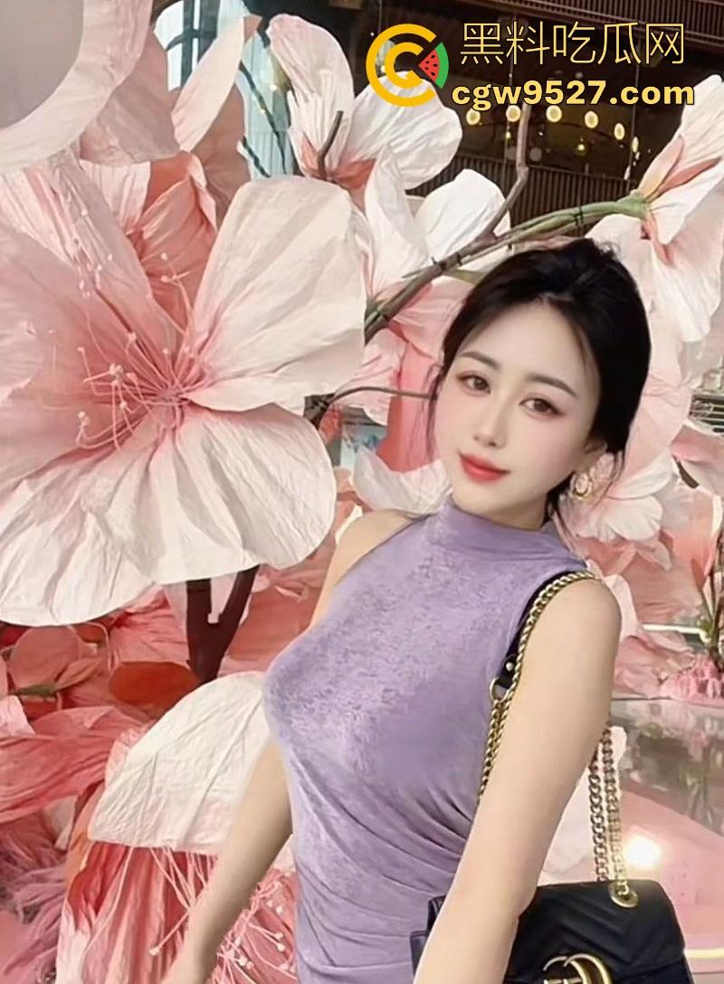 四川极品人妻欲求不满疯狂出轨约炮，性爱惨遭炮友泄露，巨乳肥臀黑丝诱惑，后入打桩高潮迭起！-4