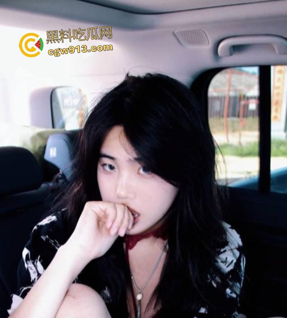 山东菏泽反差嫩妹【刘星明】，男友各种姿势爆操黑丝肥臀，浪叫拉满，嫩逼被干到喷水！-5