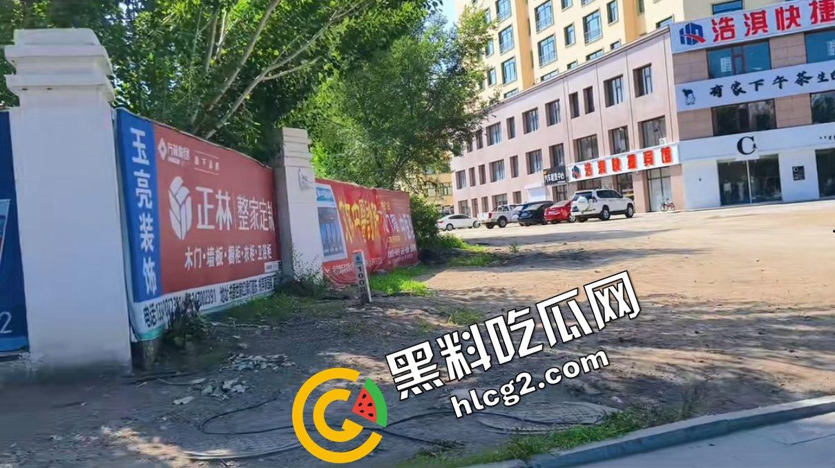 热门大瓜！呼伦贝尔阿荣旗战地 小情侣半夜货车边野战 后入爆操时被偷拍 全网疯传！-10