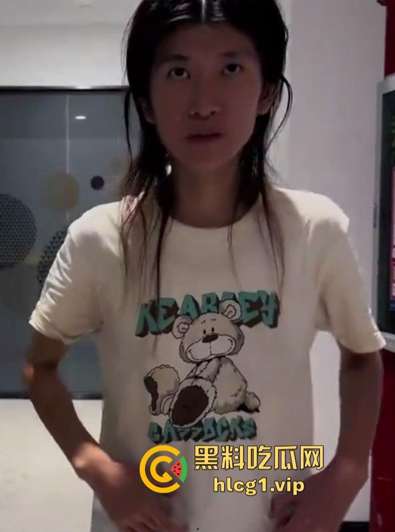 三和女大神差点没有饿死在深圳！博主“涛哥”采访了一位露宿街头的女大神！-2