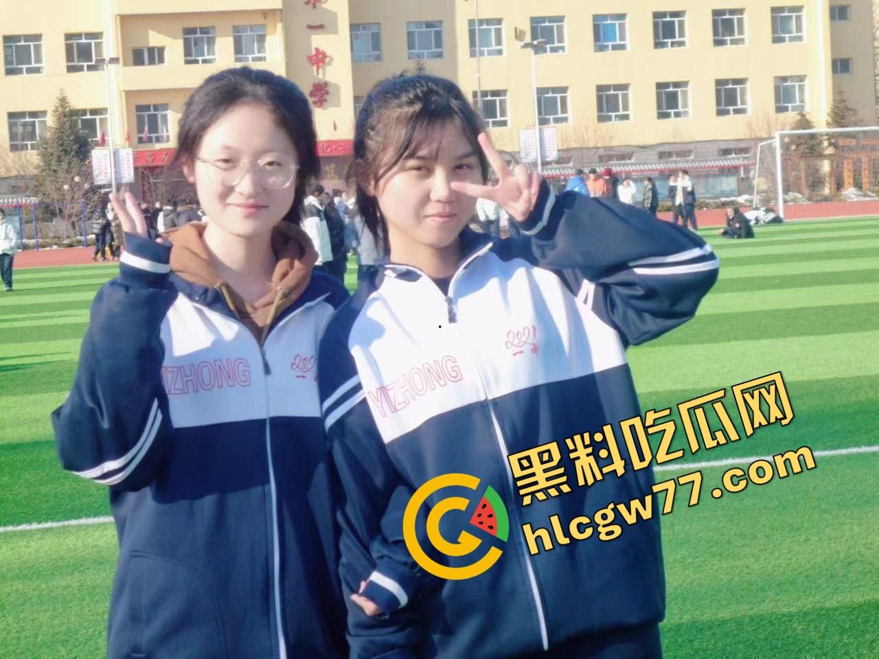 崩坏眼镜娘！东北理工骚木耳学妹『林晴雪』网恋调教骚到主动掰黑木耳自慰，根本不是口嗨是真发情！-5