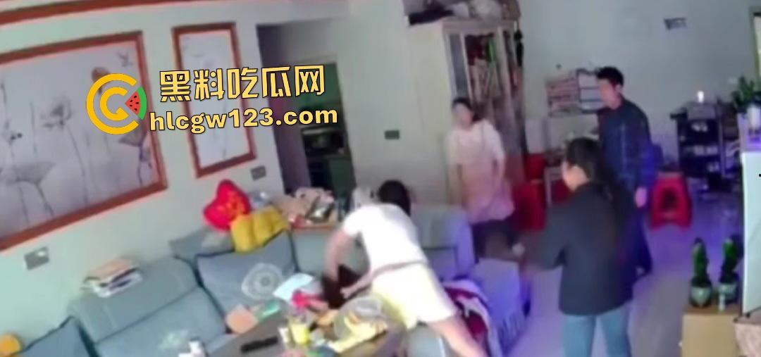 城口附中高二女学生卖淫给亲叔叔一千元一夜天价？事后侄女被婶婶暴打！-6