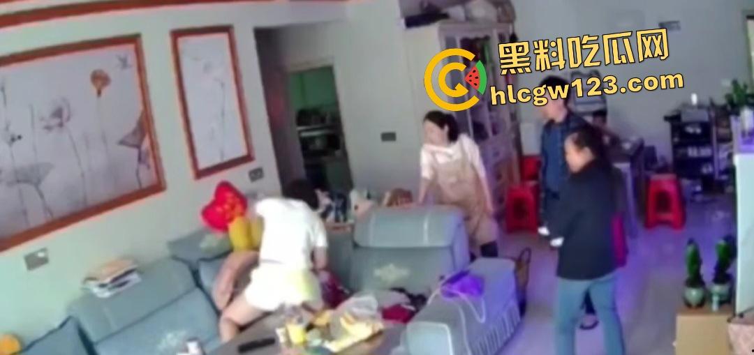 城口附中高二女学生卖淫给亲叔叔一千元一夜天价？事后侄女被婶婶暴打！-8