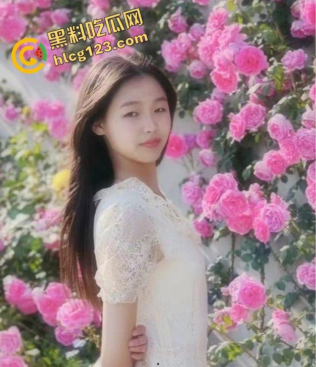 佛山卫生职业技术学院女生谢婉婷被曝全裸后入式校园爆红！-5