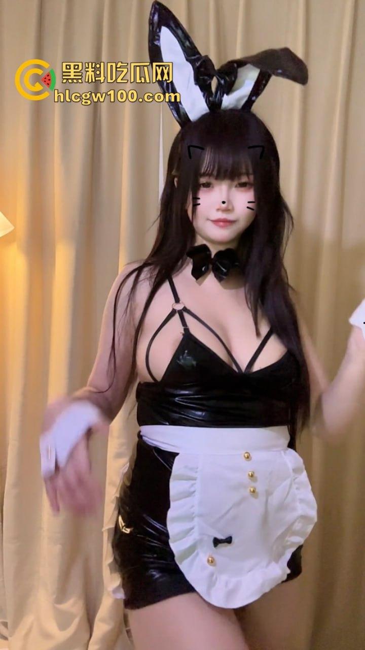 顶级微胖嫩妹【幼态Baby】大尺度定制私拍 丰腴胴体浑圆巨乳 自慰插穴娇喘诱人-3