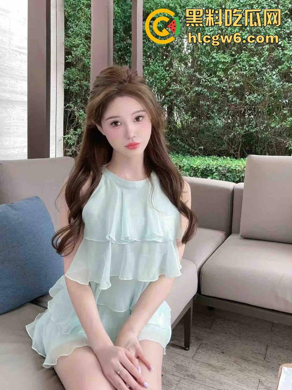 推特颜值御姐【鹿头】淫趴日常曝光，上海整容科技脸带小姐妹四男二女疯狂乱搞，鸡巴换一根又一根！-12