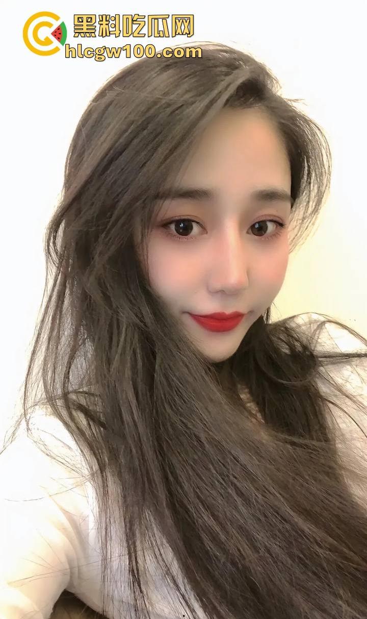 网红劲爆大瓜，青海抖音网红【藏族宋小宝】与【静静.】家中性爱视频流出，静静全程上位，小穴是真的会吸啊！-17