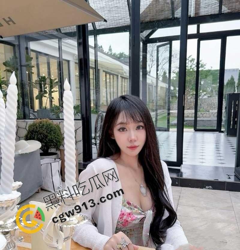 上海某公司高管美女同事张爱玲的诱惑之夜，沦为领导的玩物，肉体交易的黑暗内幕-4