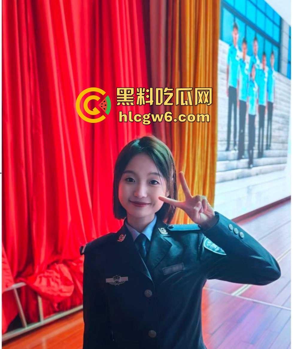 退役警花下海经商服务洋鬼子被按床打桩 又一个制服浪货被操成肉便器 警花传人不如『张津瑜』还想靠肉体上位？-6