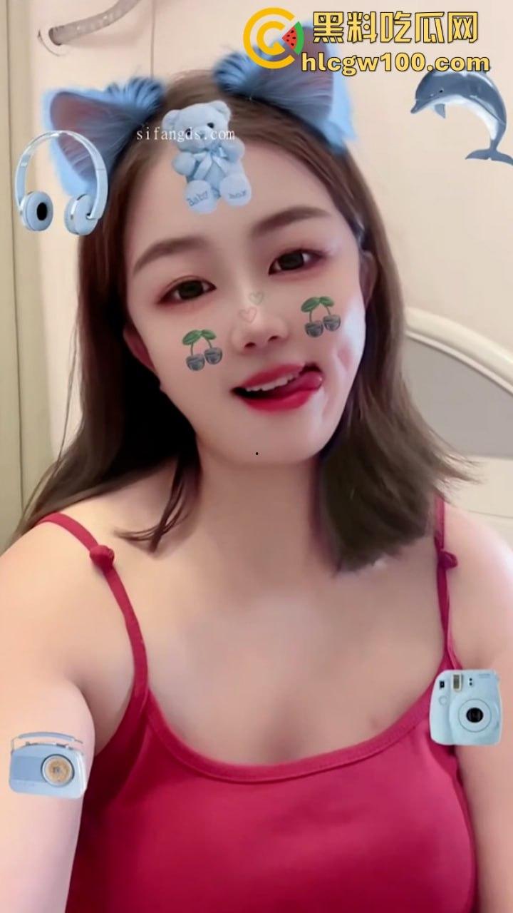 快手单身少妇【张静】离异带娃下海养家 孩子隔壁睡觉偷偷连线打炮 大尺度私播及约操视频流出-4