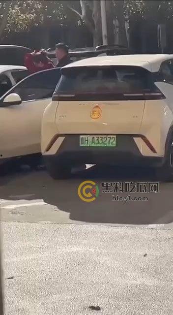 古茗店内惊现口爆老板，员工地下车库车震，梁山龙城广场沸腾了！-5