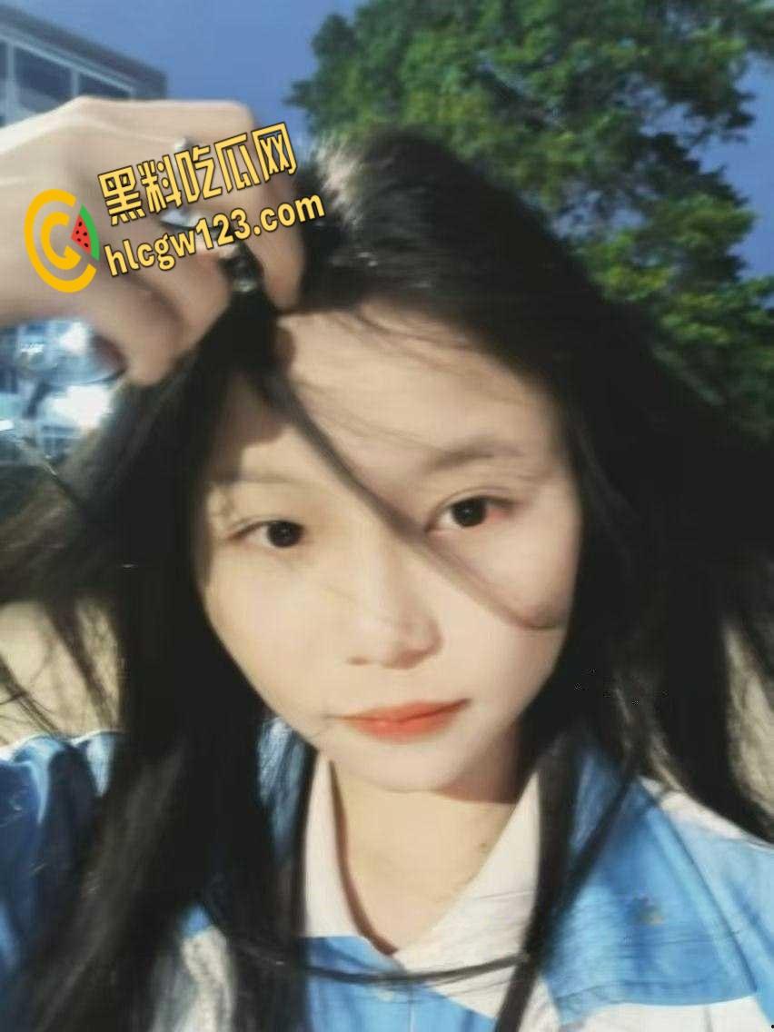 福建泉州师范学院【胡琼月】， 热恋期间约炮调教视频曝光， 后入爆操最后全射口中！-2