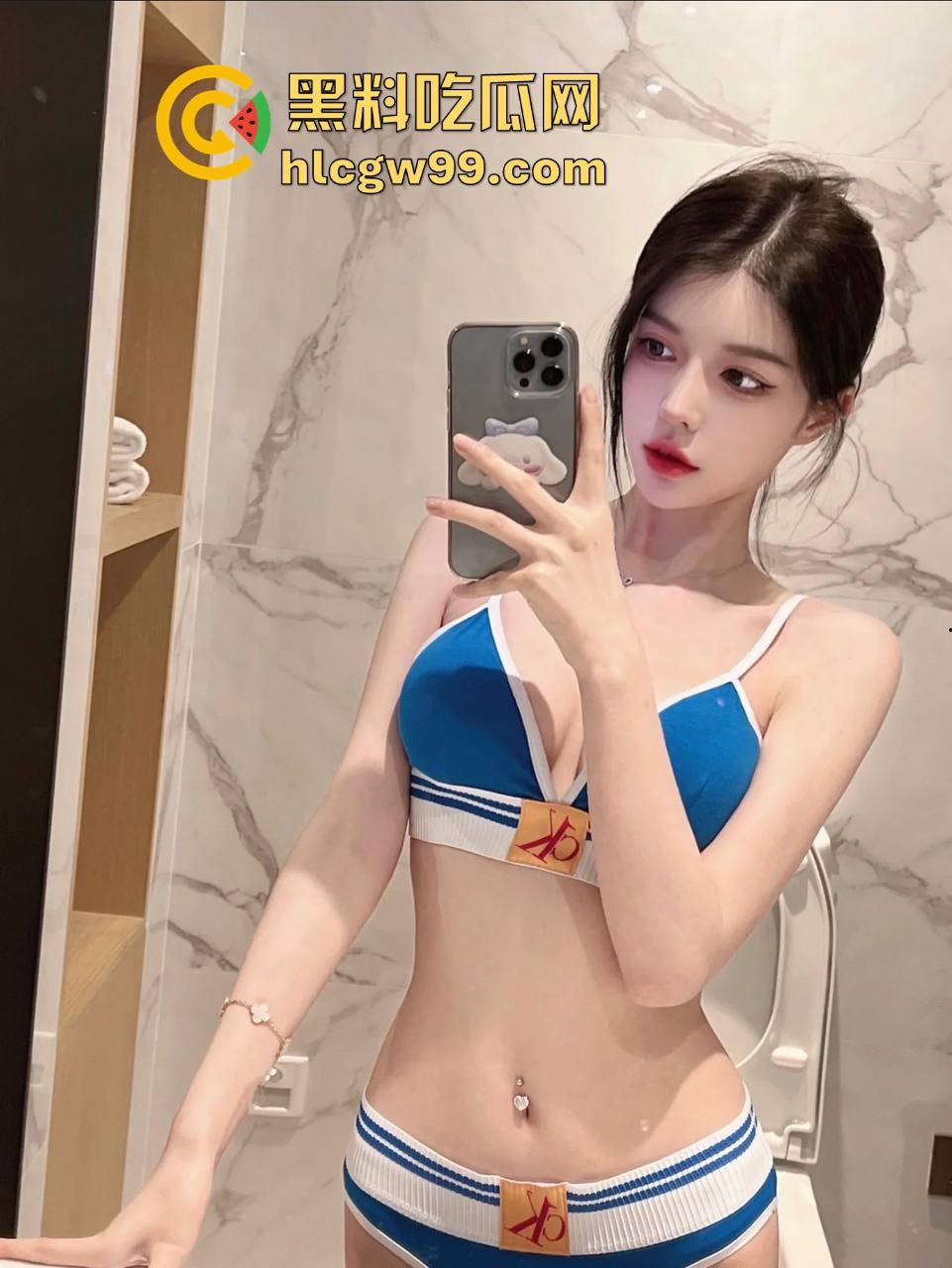 KTV地下室的阳痿现场，妹子全力助攻黑丝高跟架肩撸，少年望逼空流泪，撸了半小时弟弟却软得像根面条！-2