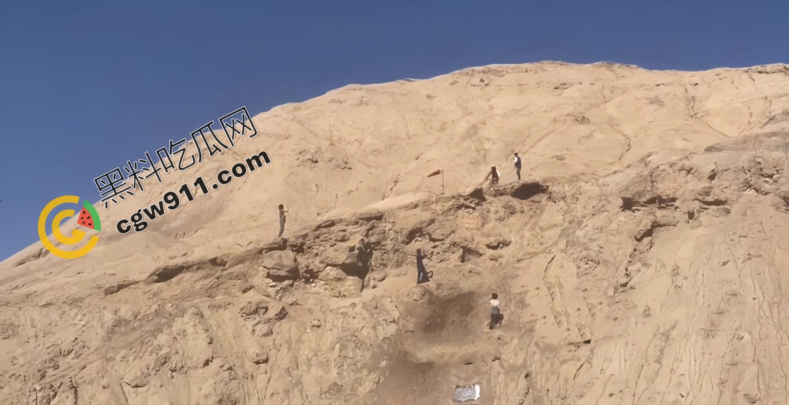 新疆吐鲁番：极限跳崖！山地速降的年轻爱好者壮烈10米跳崖，血染岩壁，英雄折翼-8