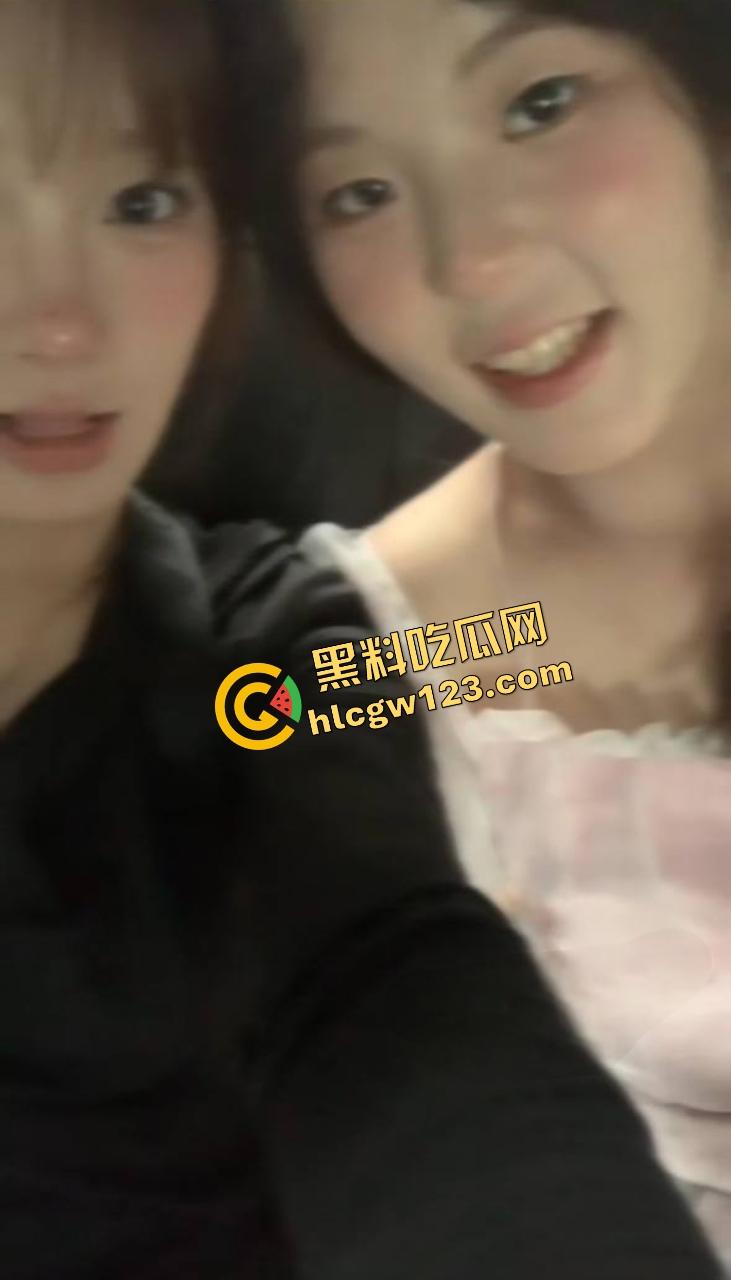 广西玉林【兰茜虹】舔逼舔屁眼双开！被舔时娇喘撅逼，舔人时舔到腿软，这口活比东莞技师还猛！-4