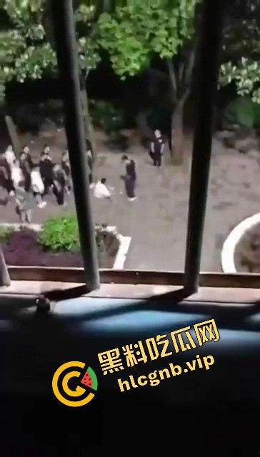 河南武校凌晨体罚学生引发热议！网友直呼太过分-3